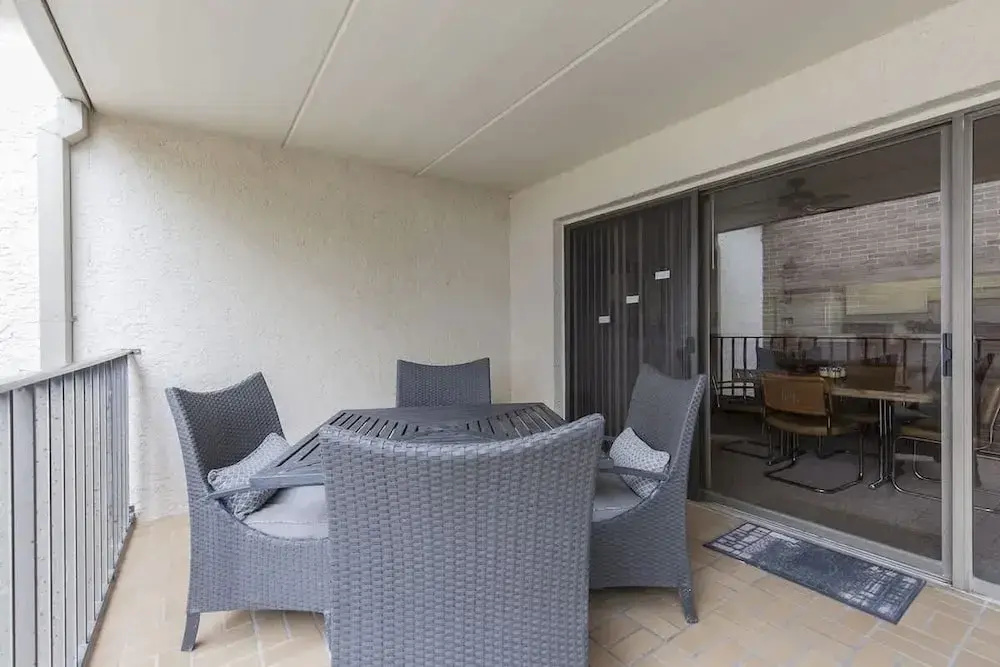 Padre Oasis #302 2 Bedroom Home by RedAwning