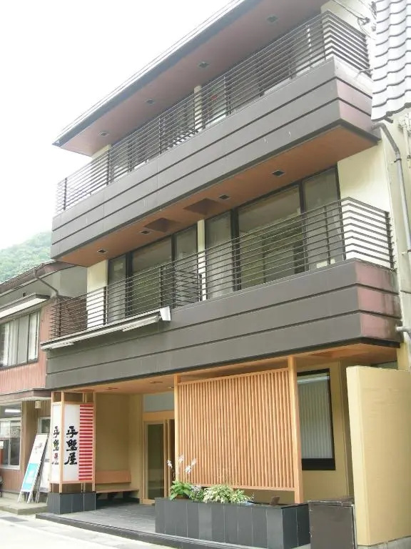 Hiranoya