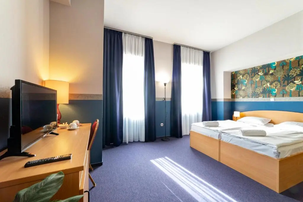 Standard Double room twin beds