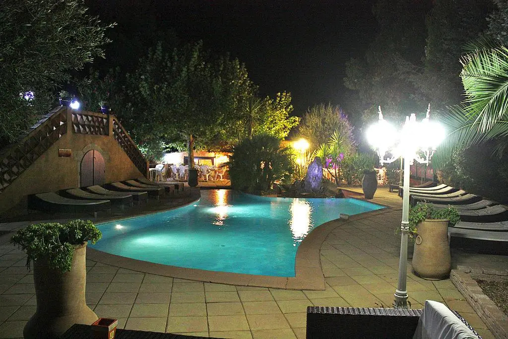 Pool