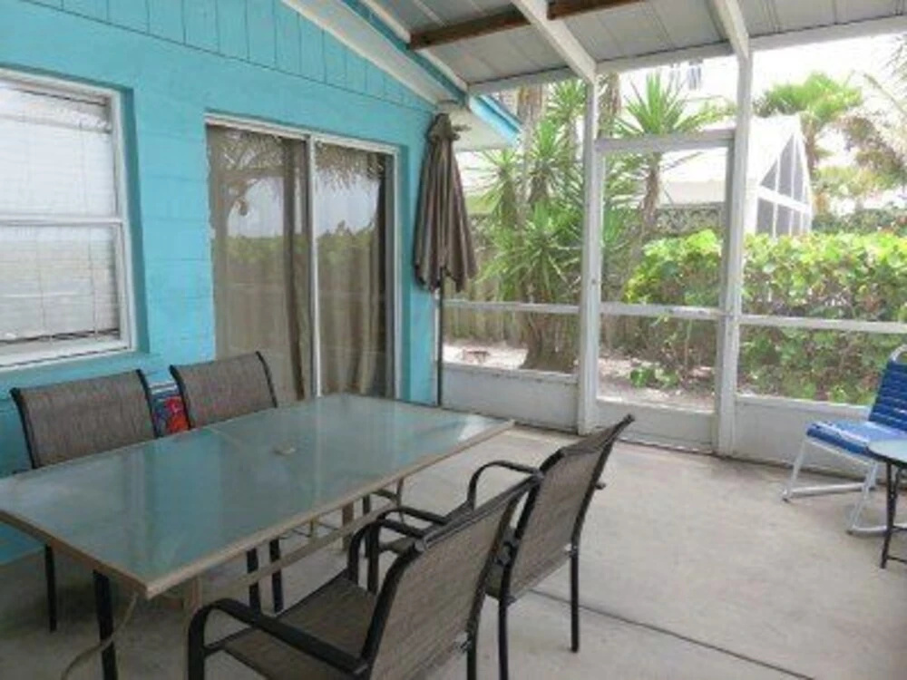 2812 S-fins To The Left 2 Bedroom Villa