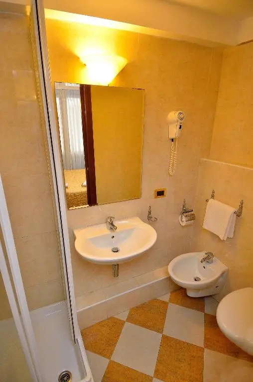 Hotel Noemi - Chambres