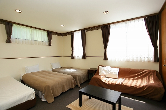Standard Quadruple room