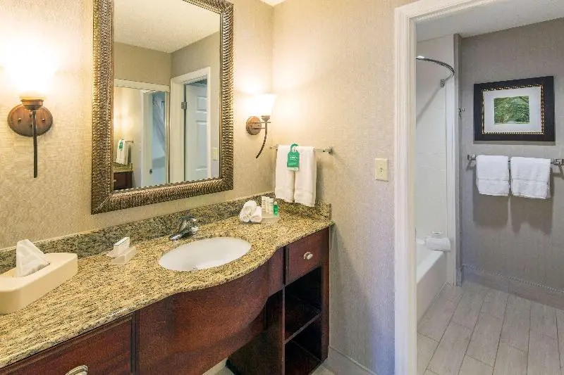 Homewood Suites by Hilton Savannah - Chambres