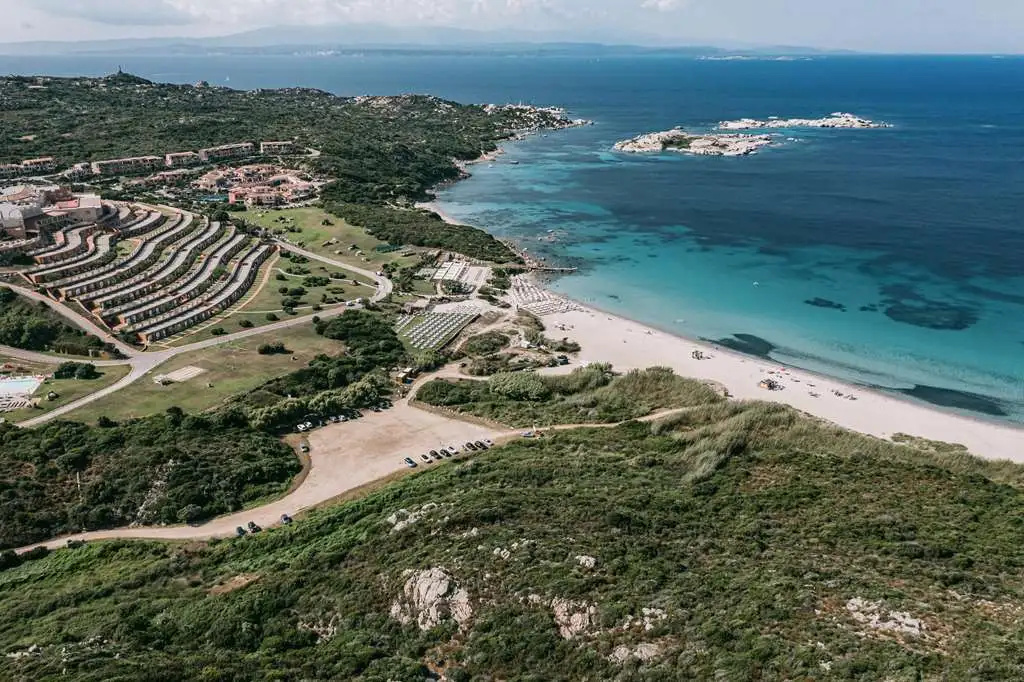 Beach & Waterfront