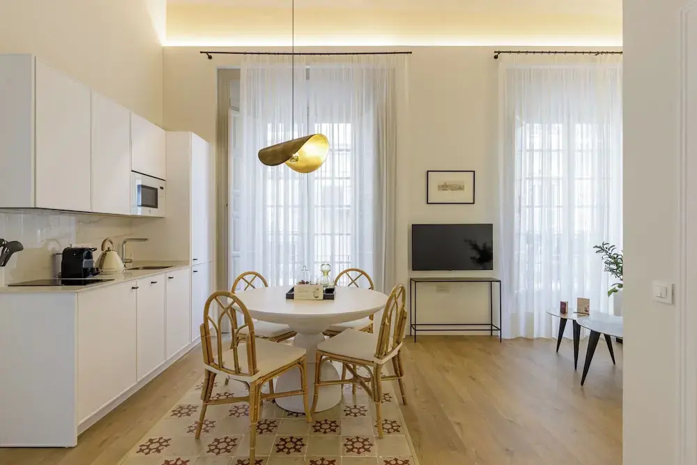 Superior Apartment