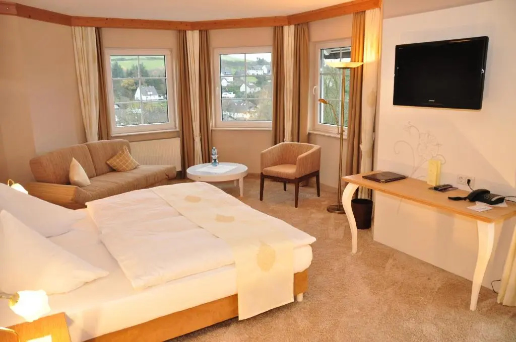Hotel Sauerländer Hof - Chambres