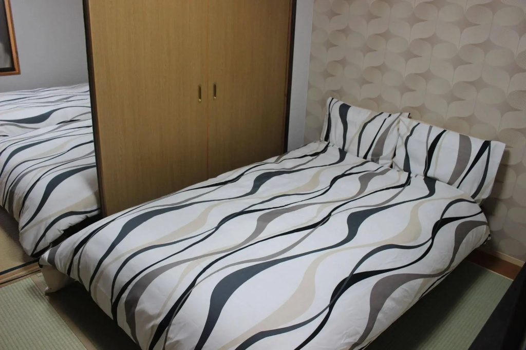image url