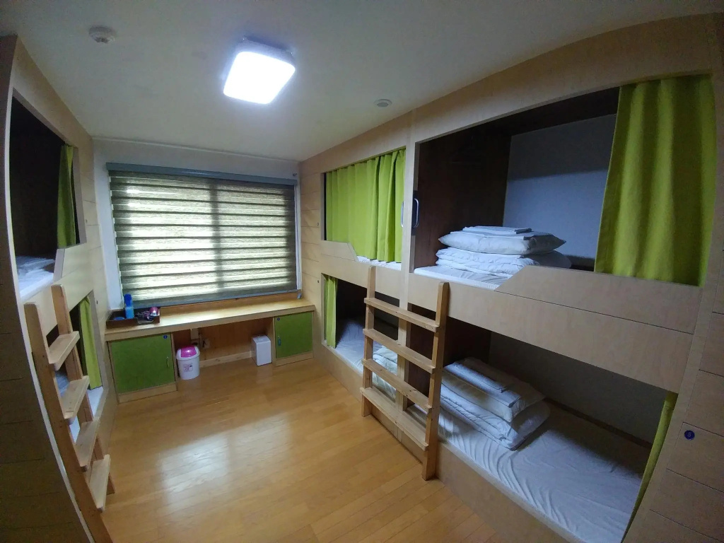 Bed in Dorm (female dorm)