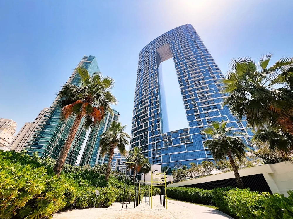 Trendy Address JBR 1BR w Beach Access