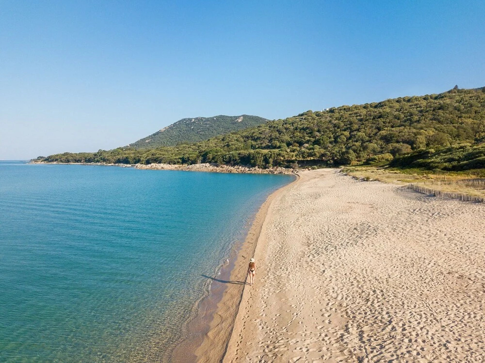 Beach & Waterfront