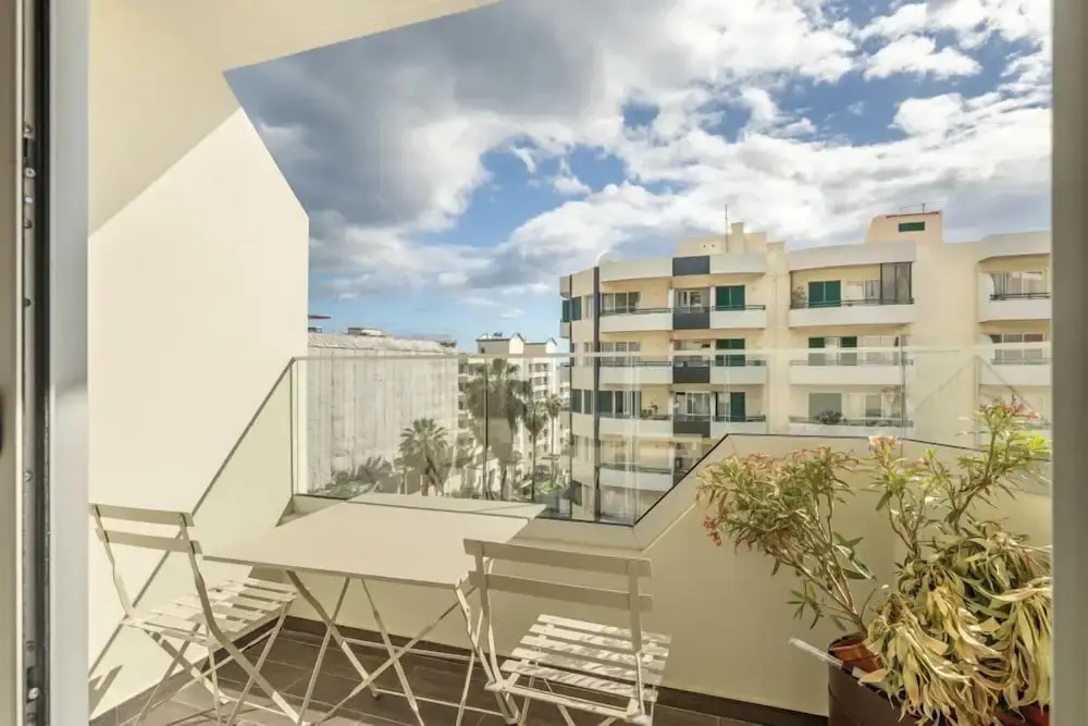 Vila Baleira Residence