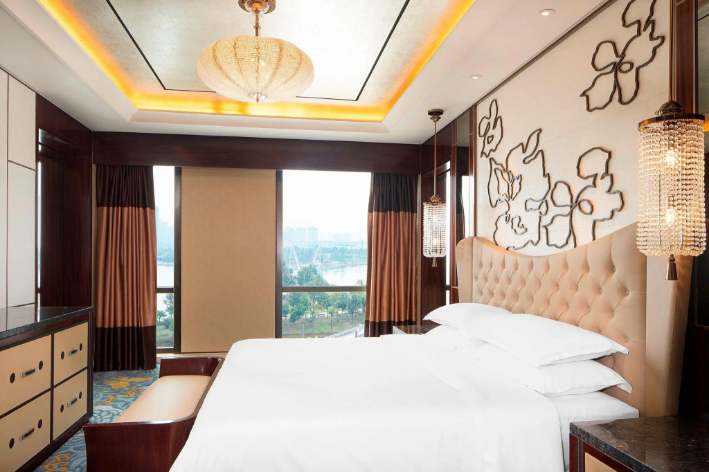 Ambassador Suite