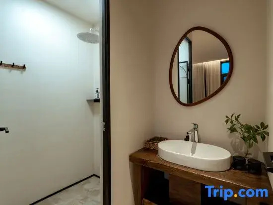 Standard room with sunrise view