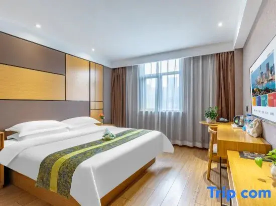 Business Double room (full double bed)