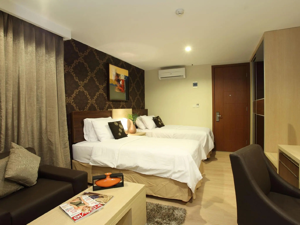 Deluxe Double room (twin beds)