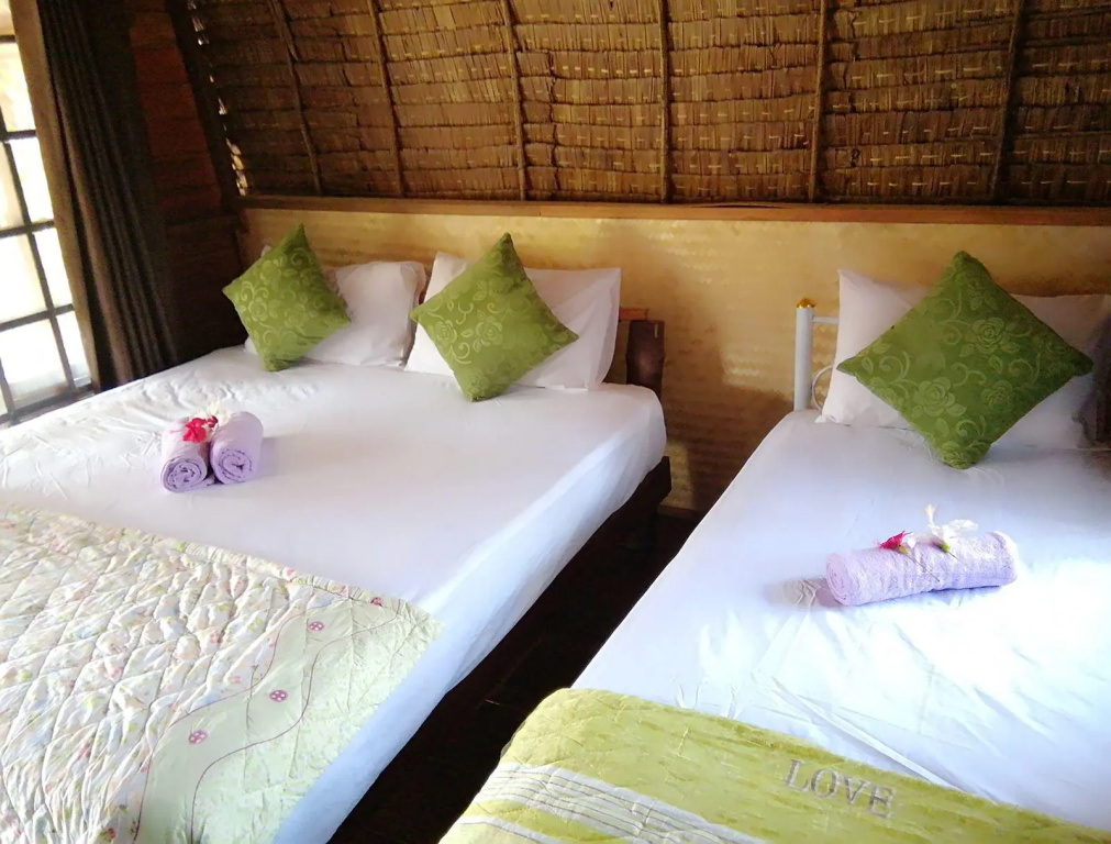 Angel Lanta Bungalow - Chambres