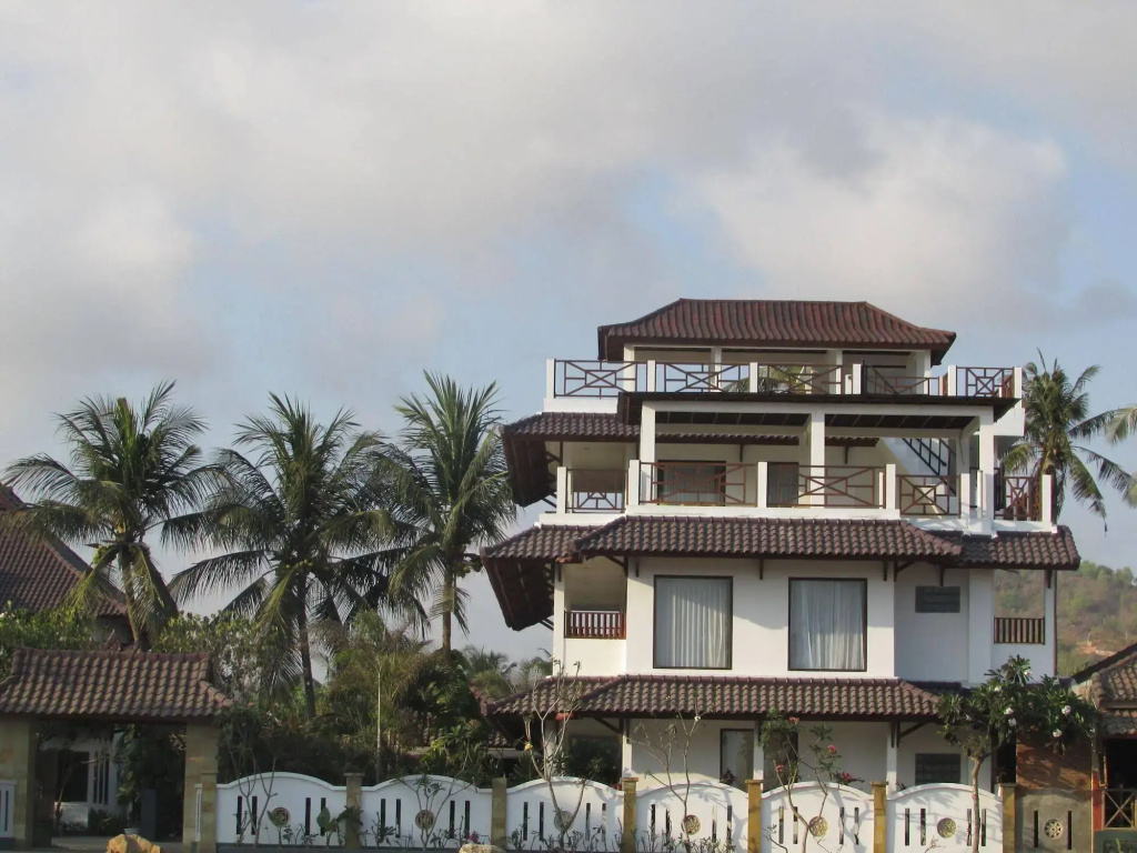 Friends Beach Hotel