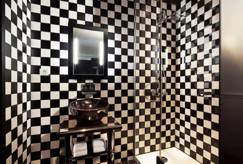 Le Petit Beaumarchais Hotel & Spa 39