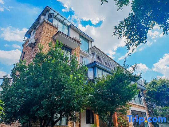 Maitreya Spring · Yishu Courtyard Villa (Huquan Ecological Park Store)