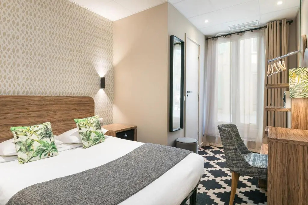 Hôtel Locarno Nice - Chambres