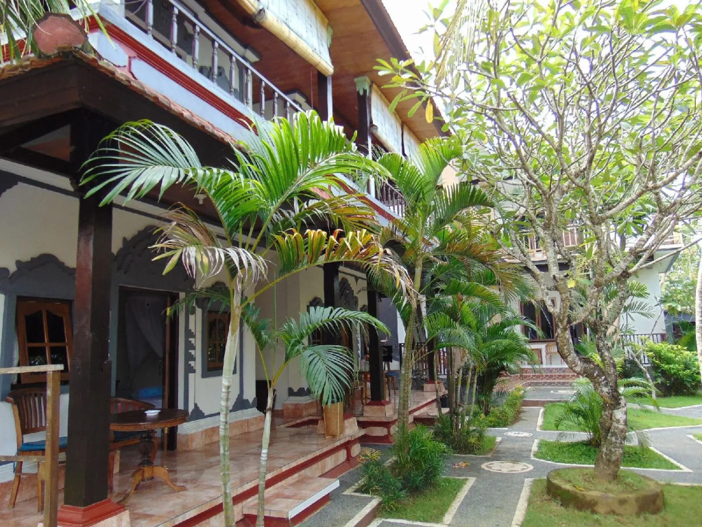 Leggies Bungalows