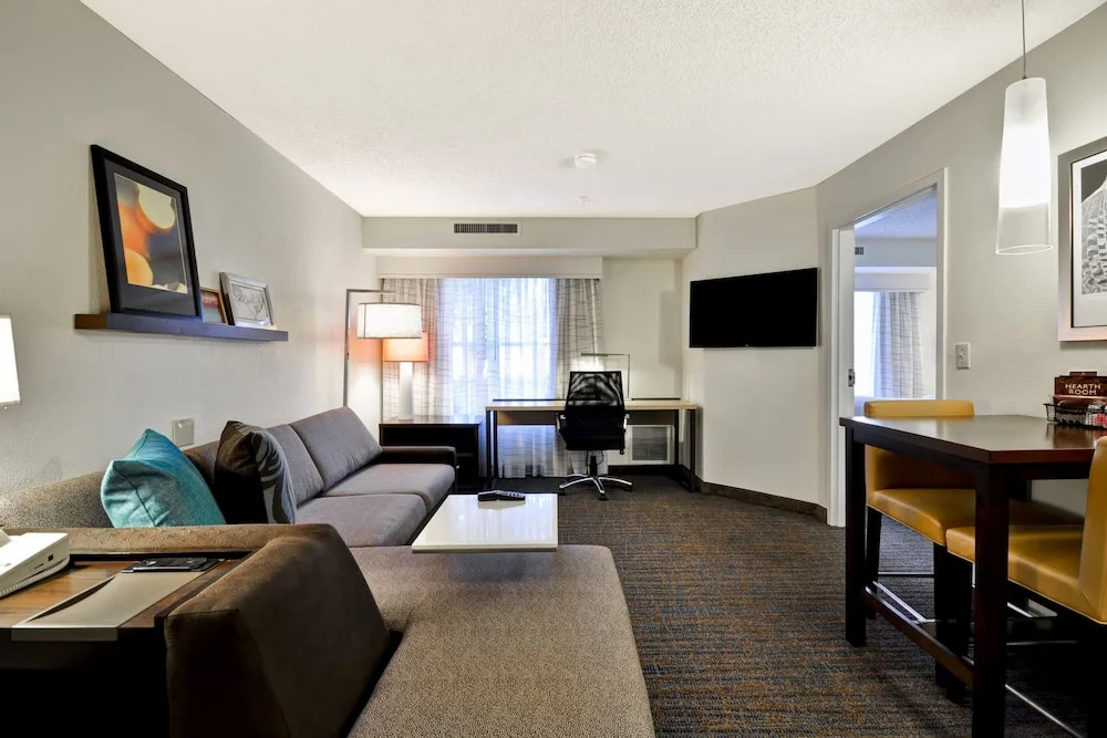 Residence Inn by Marriott Jacksonville Airport - Chambres