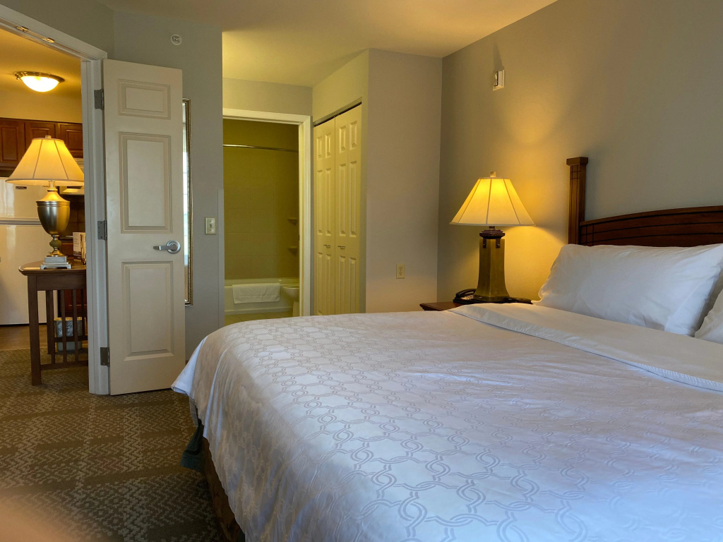 Staybridge Suites Milwaukee West-Oconomowoc by IHG - Général