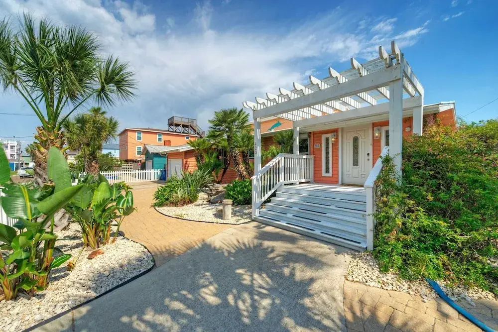 The Koi Marlin Port A Home w/ Pool, Pond, Grill & Near Beach + Marinas