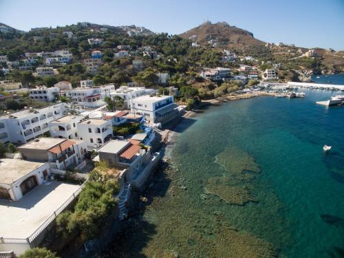 Beach & Waterfront
