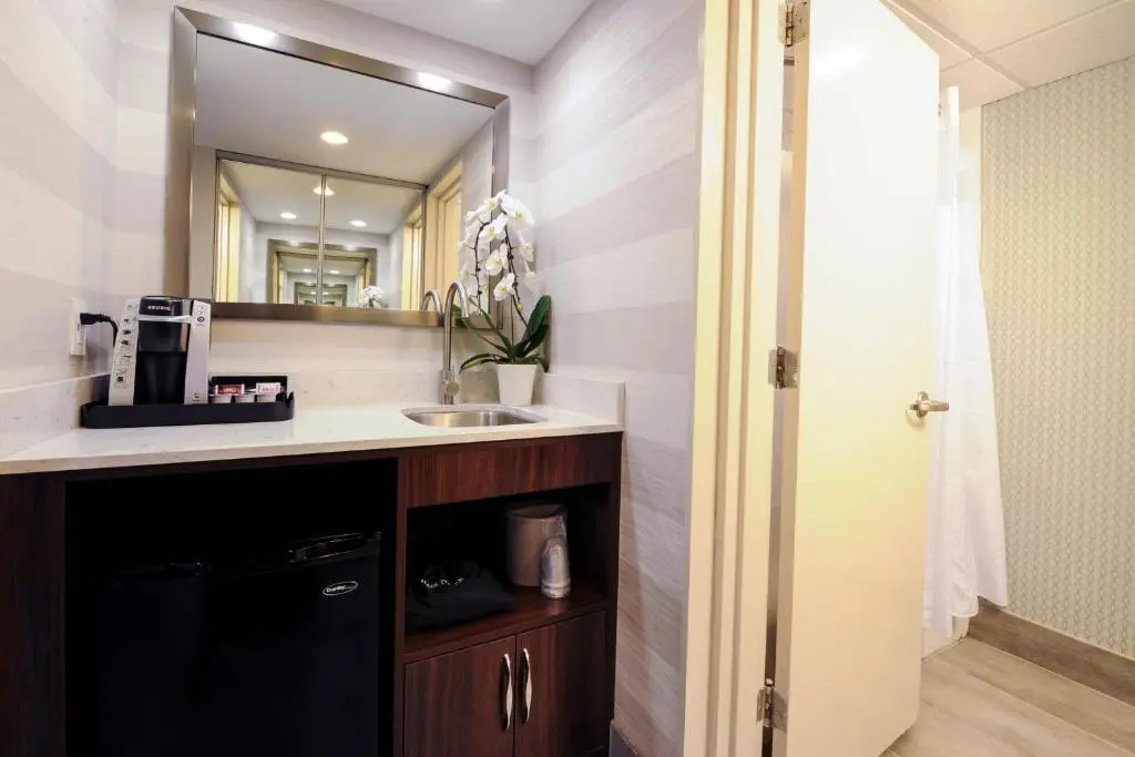 Holiday Inn Niagara Falls - By The Falls by IHG - Chambres