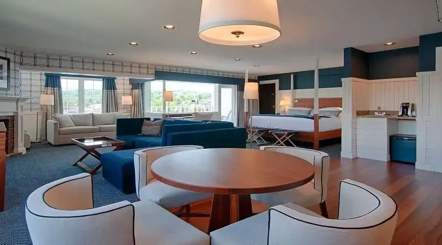 Standard Penthouse room