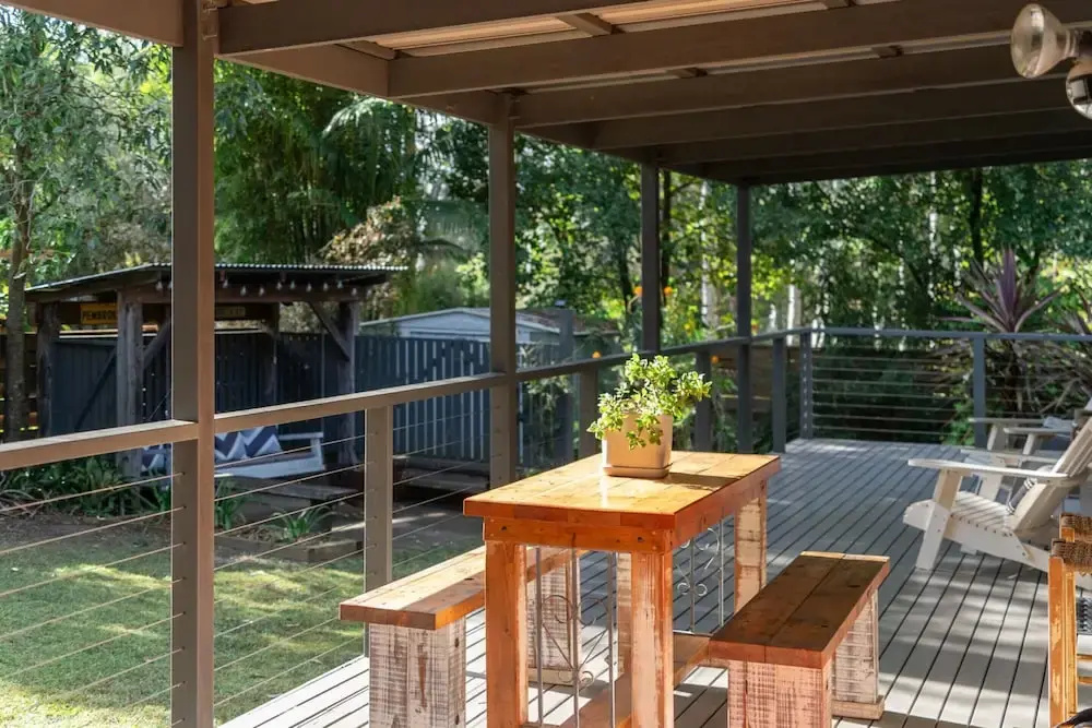 Secluded 3-bed Retreat Moments to the Beach