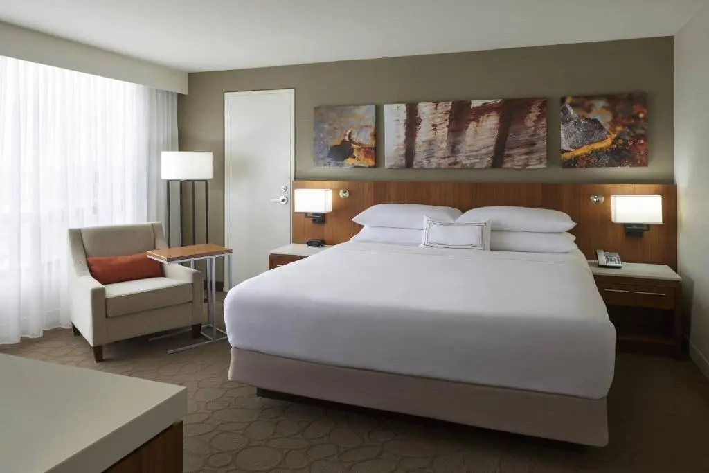 Delta Hotels by Marriott Toronto Airport & Conference Centre - Chambres