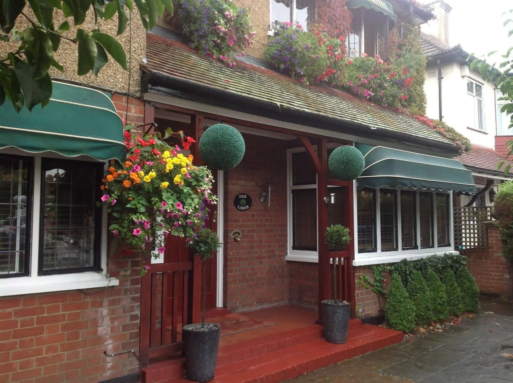 Oak Lodge Hotel - Général