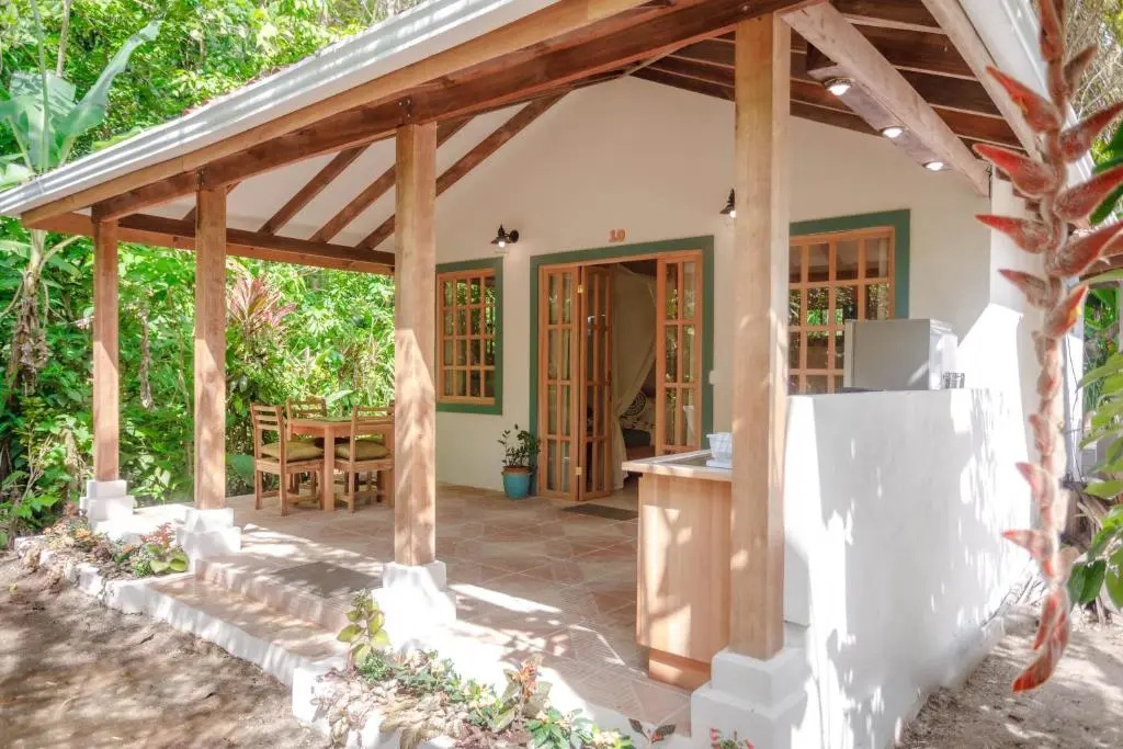 Deluxe Bungalow with garden view