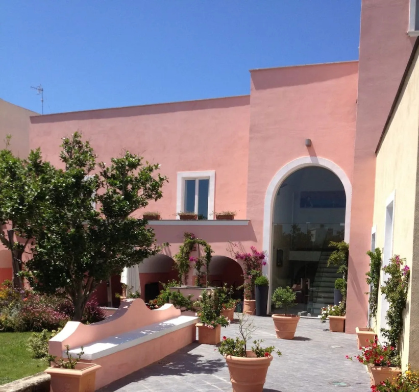 Hotel photo 11