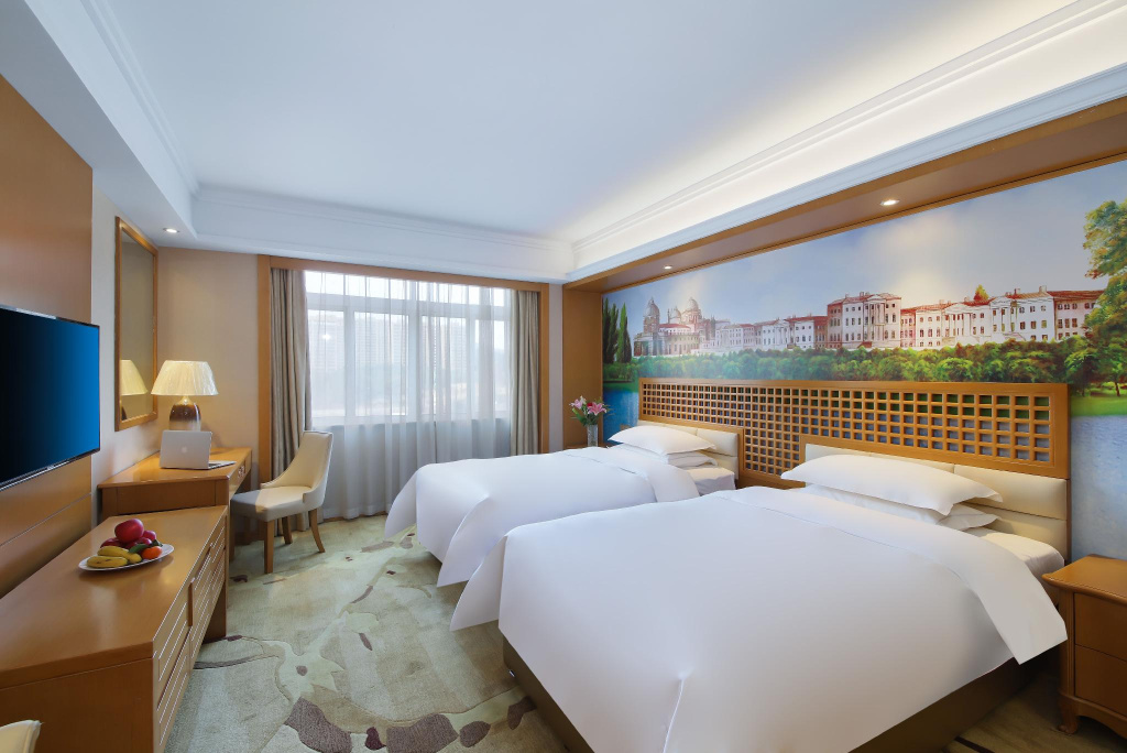 Vienna Classic Hotel (Hangzhou Linan) — фото