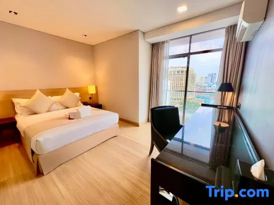 Premier Double Suite (full double bed)