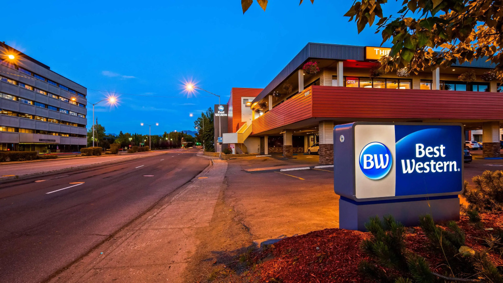 Best Western Golden Lion Hotel