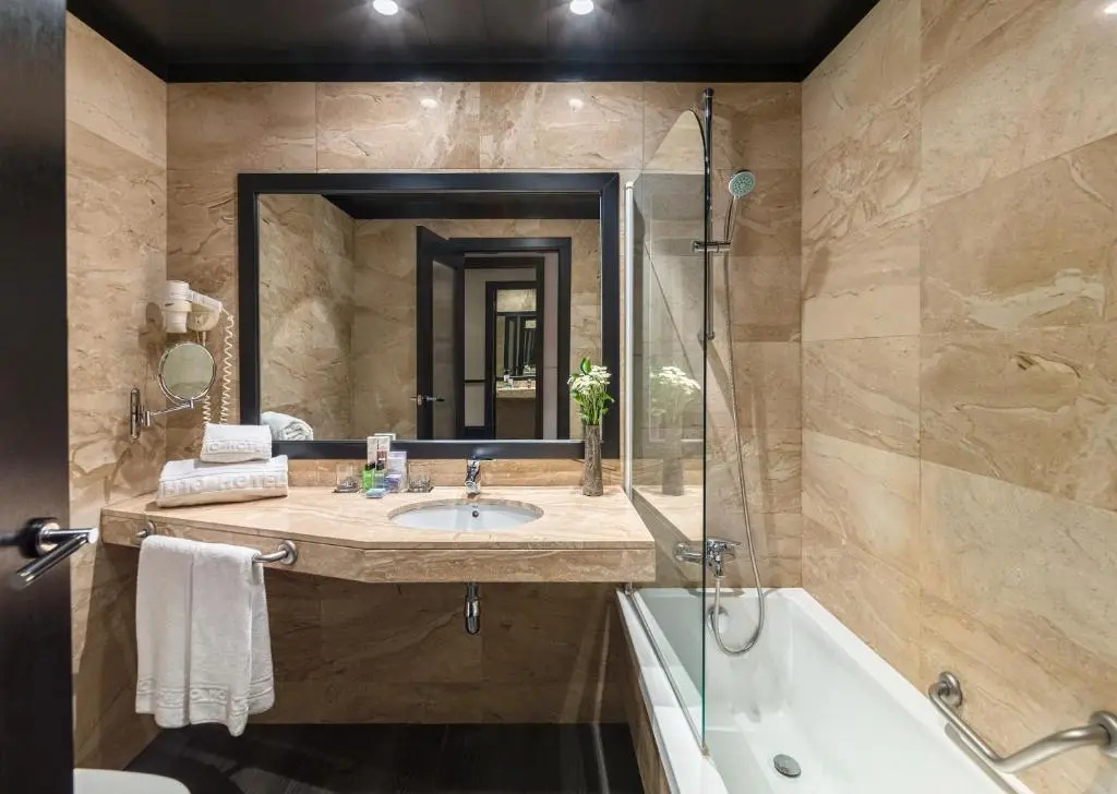 H10 Marina Barcelona - Chambres