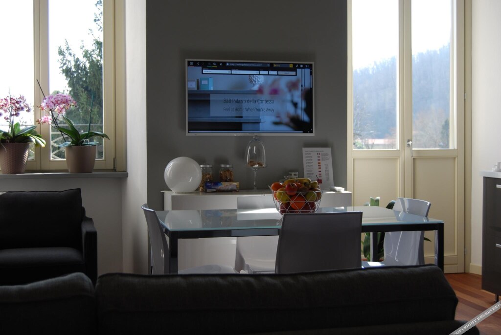 gallery_image_hidden_11