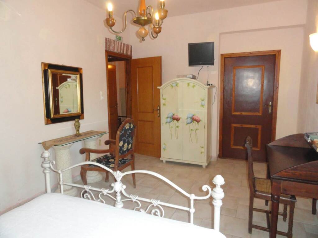 Listaros Country Villas 4 *