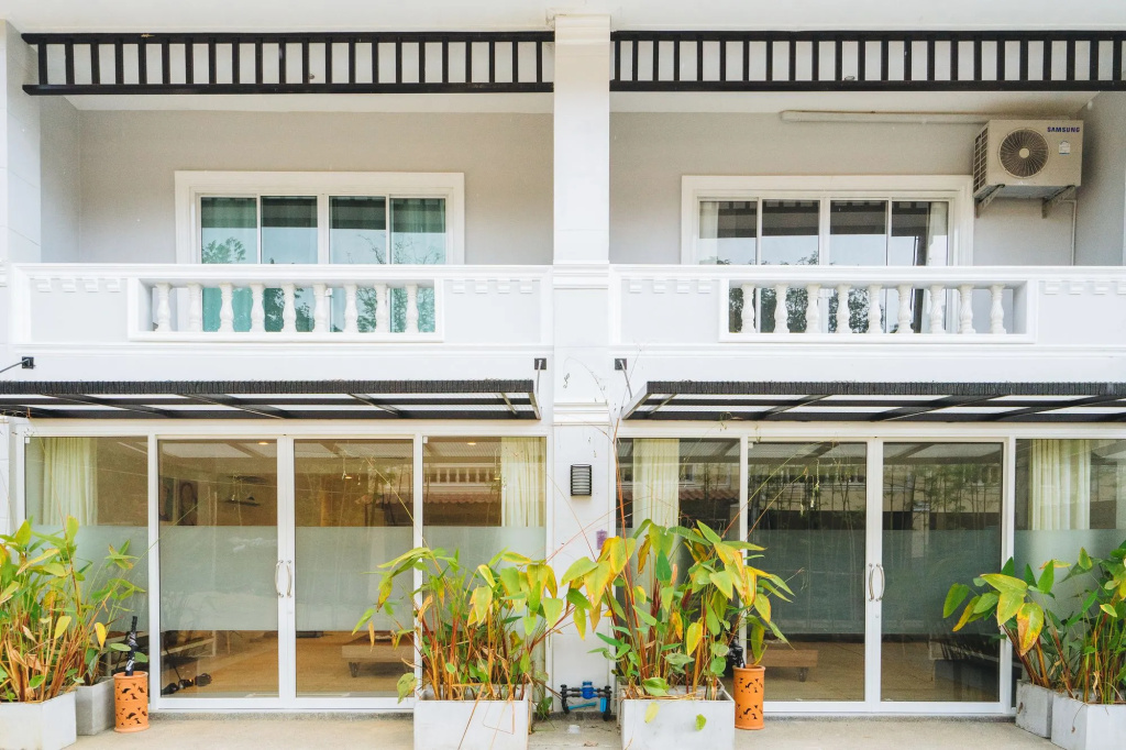 Isara Khao Lak