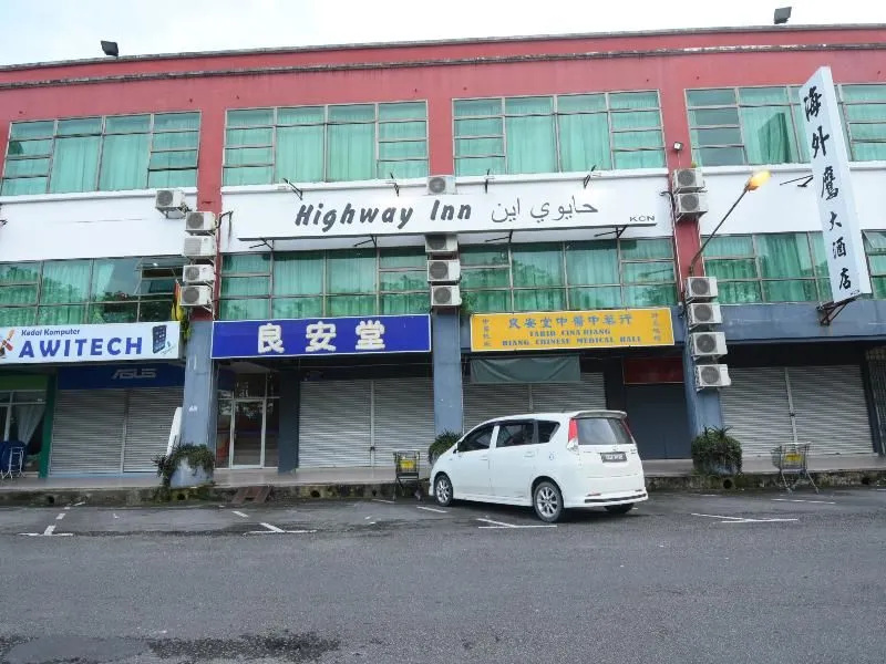 OYO 89642 Highway Inn in Mukah