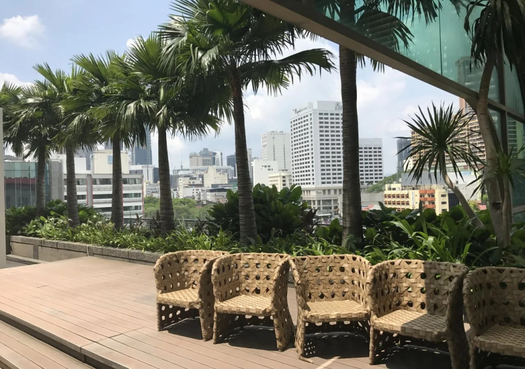 Urban Suites @ Swiss Garden Residence