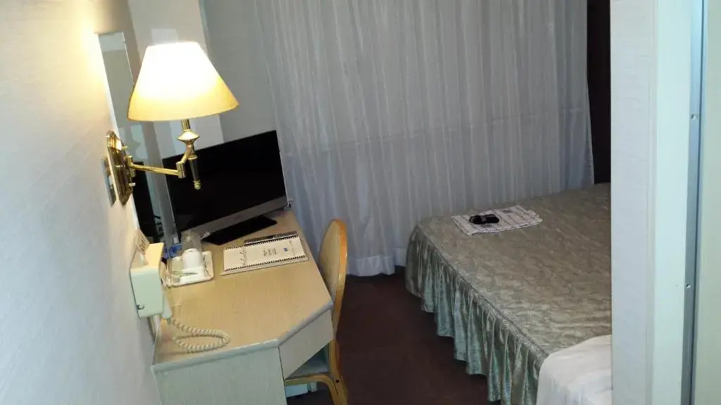 Uwajima Regent Hotel - Chambres