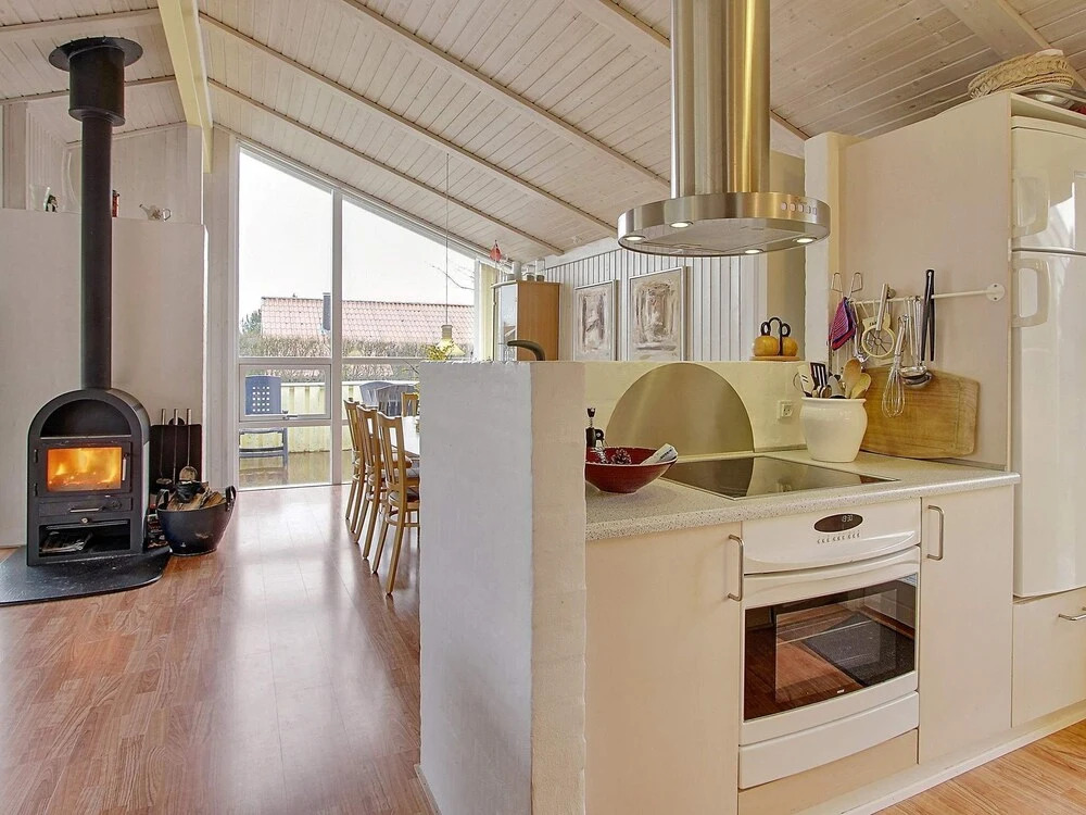 Alluring Holiday Home in Juelsminde With Terrace - фото 5