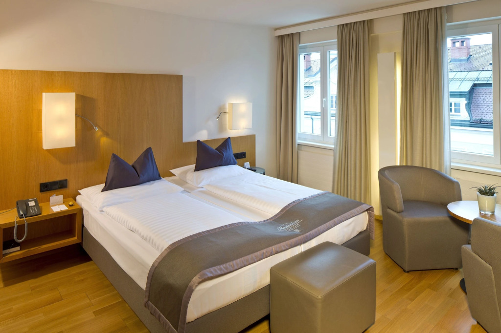 Hotel Maximilian Stadthaus Penz — фото 4