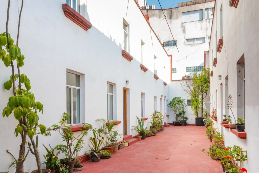 Casa Lumo in Roma Norte by Tasman